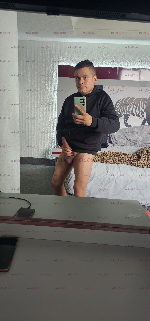 FOTOS DE QUIERES UN TRIO CON TU ESPOSA ? TENGO 21 CM DE VERGA GRUESA