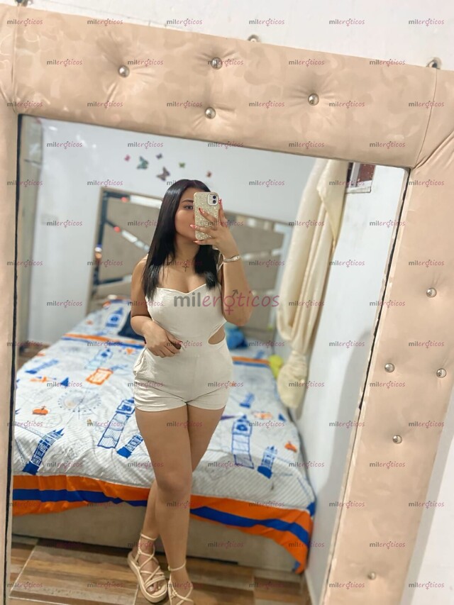 FOTOS DE HOLA AMOR SOY SOFIA VEN Y DISFRUTEMOS UN RATO AGRADABLE