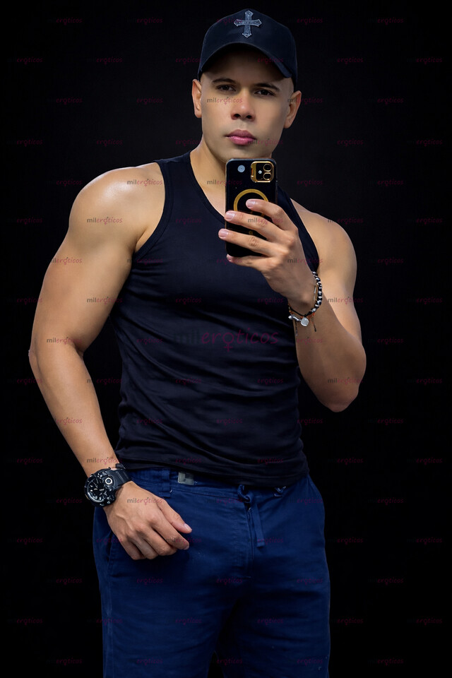 FOTOS DE AMANTE AL CHUPAR CULOS YO MAN ACTIVO 23CM REALES