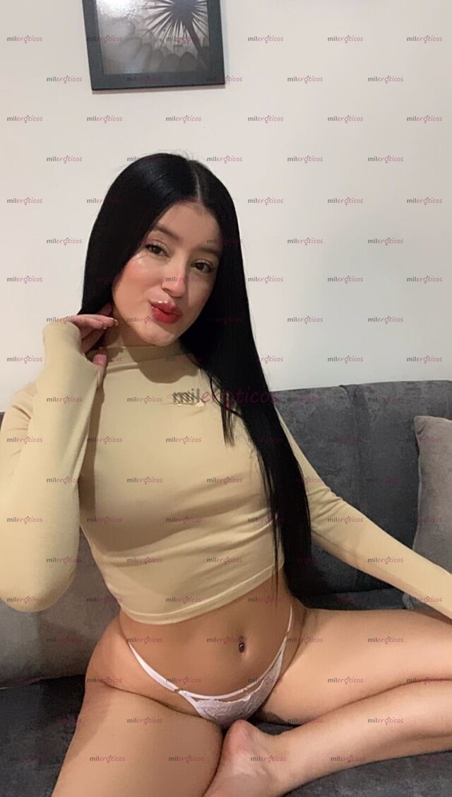 FOTOS DE NUEVA PELINEGRA TATUADA GABY DULCE, ATREVIDA Y MUY PROVOCADORA