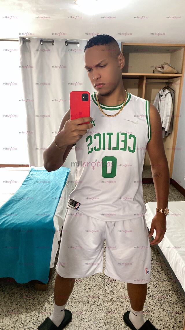 FOTOS DE MACHO VERGON XL 21 CM DE NUEVO EN COLOMBIA PARA DARTE DE MI VERGA Y LECHE