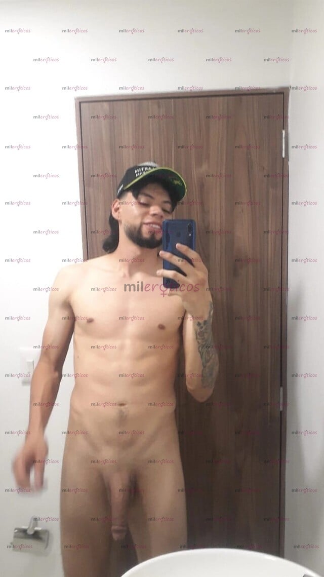 FOTOS DE CHICO DE 23 AÑOS MUY ALTO DE 1.86 Y VERGON ES DE 23CTM DE MENTE MUY ABIERTA
