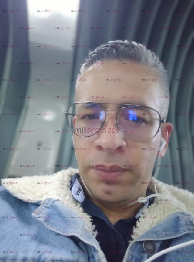 FOTOS DE BIEN DOTADO OFREZCO COMPAÑÍA Y PLACER ESCRÍBEME AL WHATSAPP CON GUSTO HABLAMOS