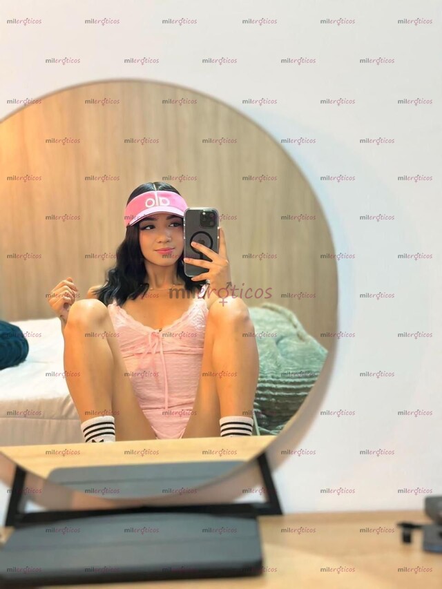 FOTOS DE MILA ESTOY UBICADA AL SUR DE LA CIUDAD ESCRÍBEME AMOR ( PINK)