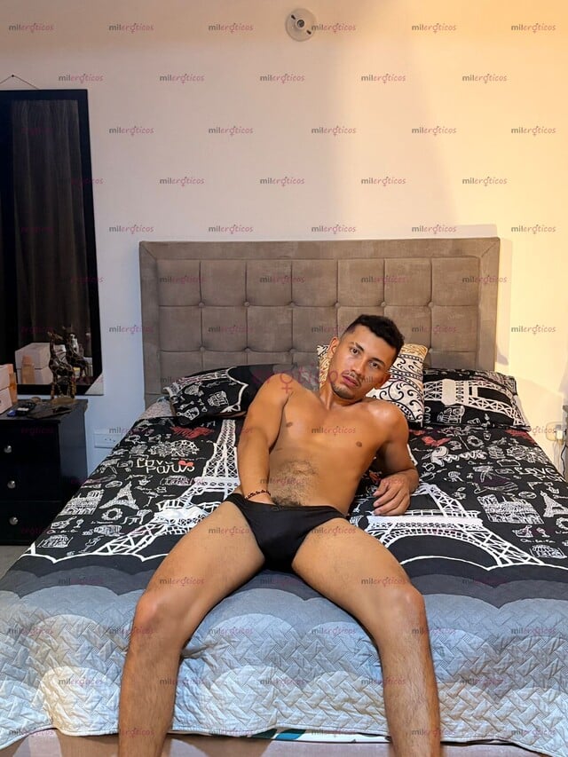 FOTOS DE MORENO COMPLACIENTE,TRATO DE NOVIO VEN A DISFRUTAR DE MI CUERPO Y MI SEXUALIDAD