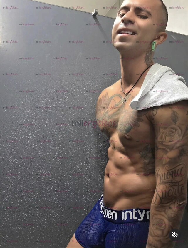 FOTOS DE COLOMBIANO SOLO A DOMICILIO SOLO PARA HOMBRES