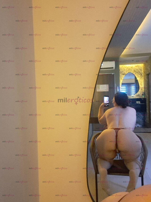 FOTOS DE ALE LARIOS TAPATIA SEXI ,CHICA TOTALMENTE COMPLACIENTE.