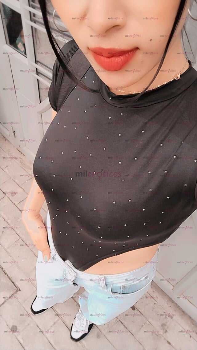FOTOS DE SOLO DOMICILIO... HERMOSA FLACA DE MENTE ABIERTA CON GANAS DE PASARLA RICO..