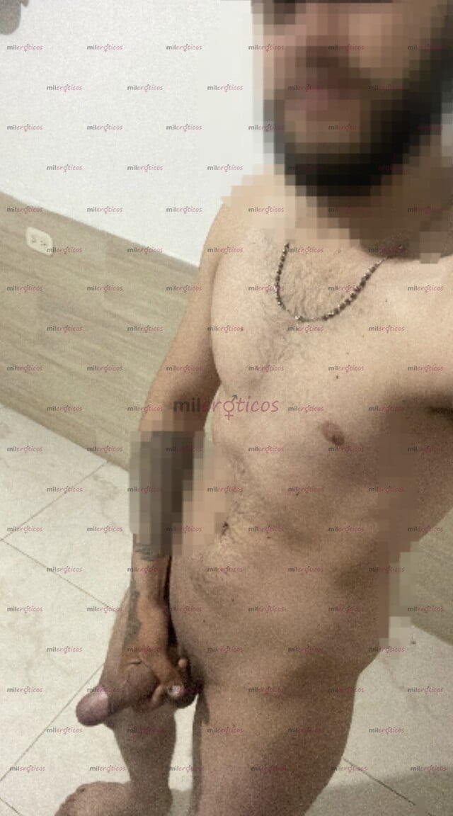 FOTOS DE SI BUSCAS UNA EXPERIENCIA ÍNTIMA Y APASIONADA, ESTOY AQUÍ PARA TI. SOY UN HOMBRE