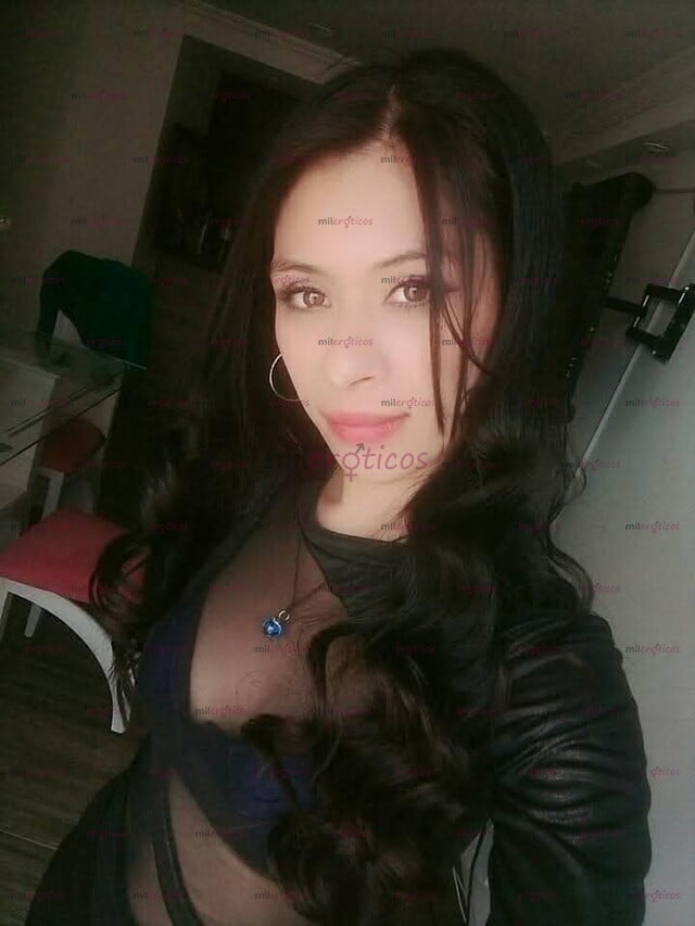 FOTOS DE SOLO DOMICILIO... HERMOSA FLACA DE MENTE ABIERTA CON GANAS DE PASARLA RICO..
