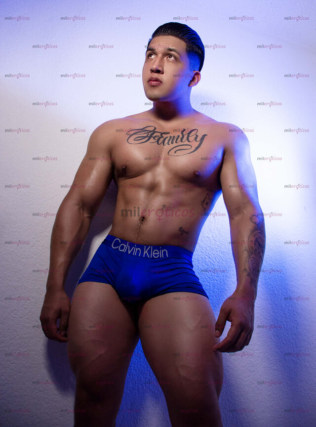 FOTOS DE MAXI !! DOTADO MORENO RICO DE VISITA EN TU CIUDAD !!