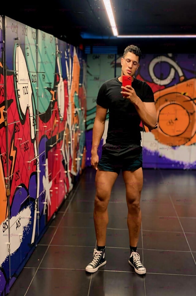 FOTOS DE VENEZOLANO XXL 23 CM ACTIVO DE PASO POR TU CIUDAD.