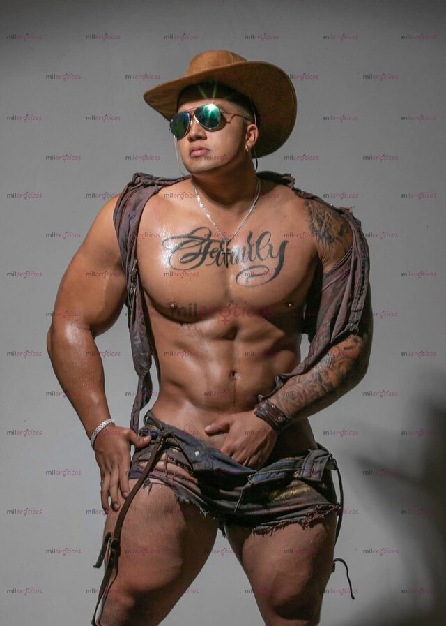 FOTOS DE MAXI !! DOTADO MORENO RICO DE VISITA EN TU CIUDAD !!