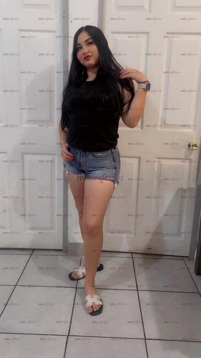 FOTOS DE HOLA .. MI NOMBRE ES MELANI SOY DE SINALOA ACANANDO DE LLEGAR A ROSARITO