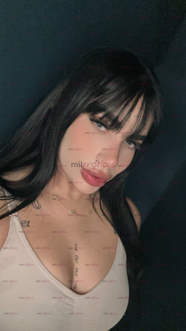 FOTOS DE DELICADA Y HERMOSA PELINEGRA MUY SENSUAL