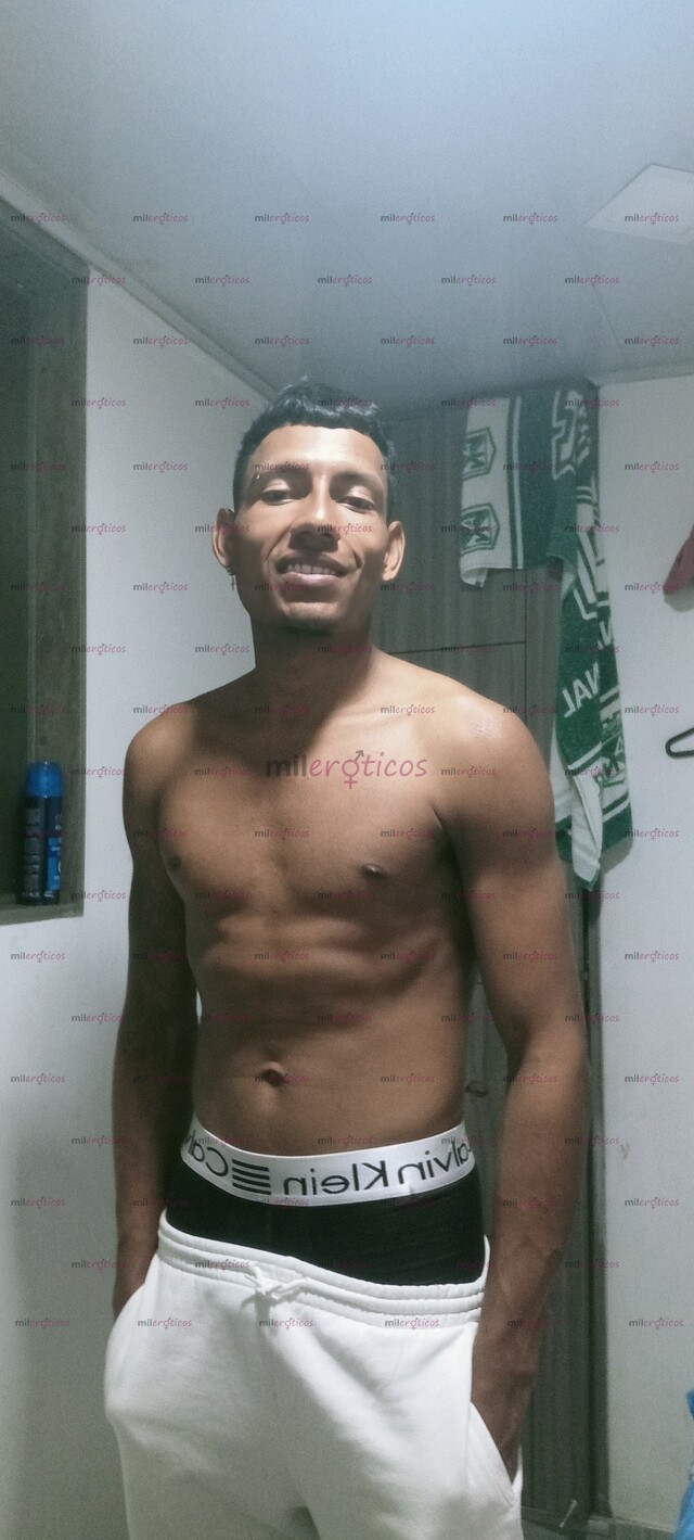 FOTOS DE CHICO ATRACTIVO Y DISCRETO DISPONIBLE PARA ENCUENTROS Y SERVICIOS PRIVADOS