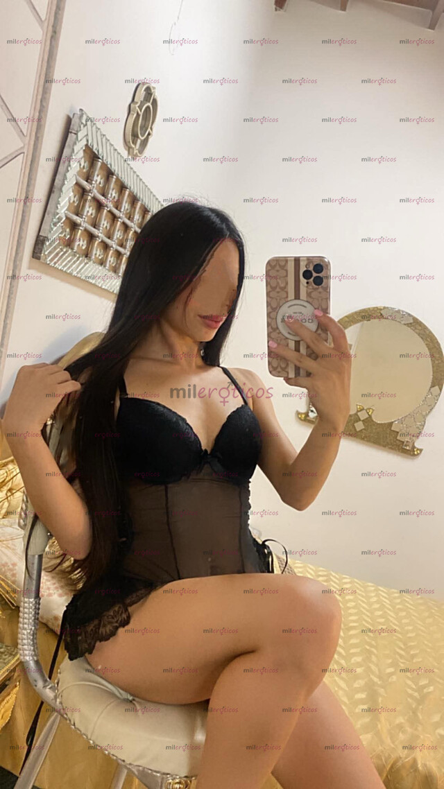 FOTOS DE ÚNICAMENTE DOMICILIO Y CONTENIDO PRECIOSA FLACA NATURAL