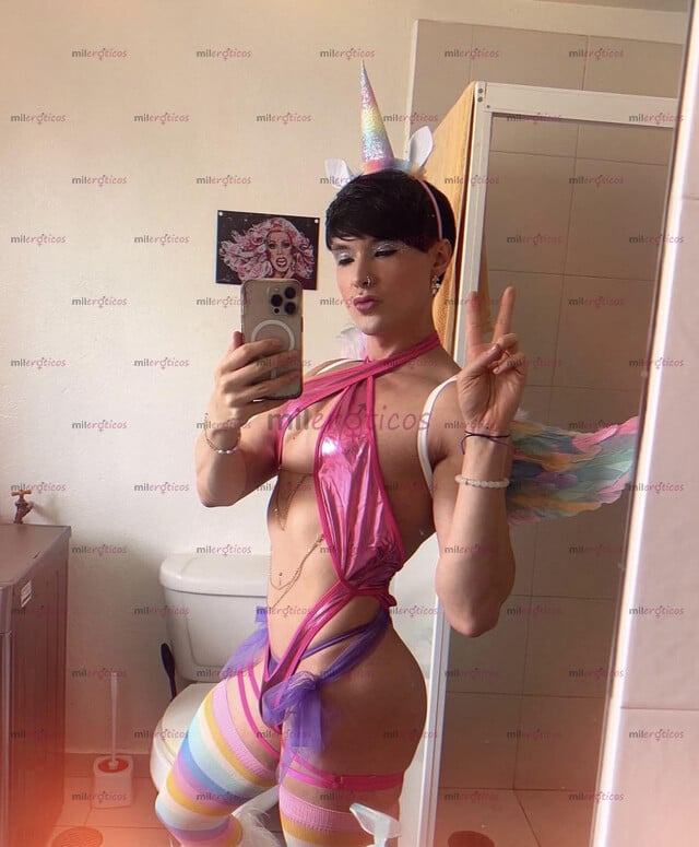 FOTOS DE FEMINIDAD EN TRANS FORMACIÓN HERMOSA, SENSUAL Y CON TAROT INCLUIDO