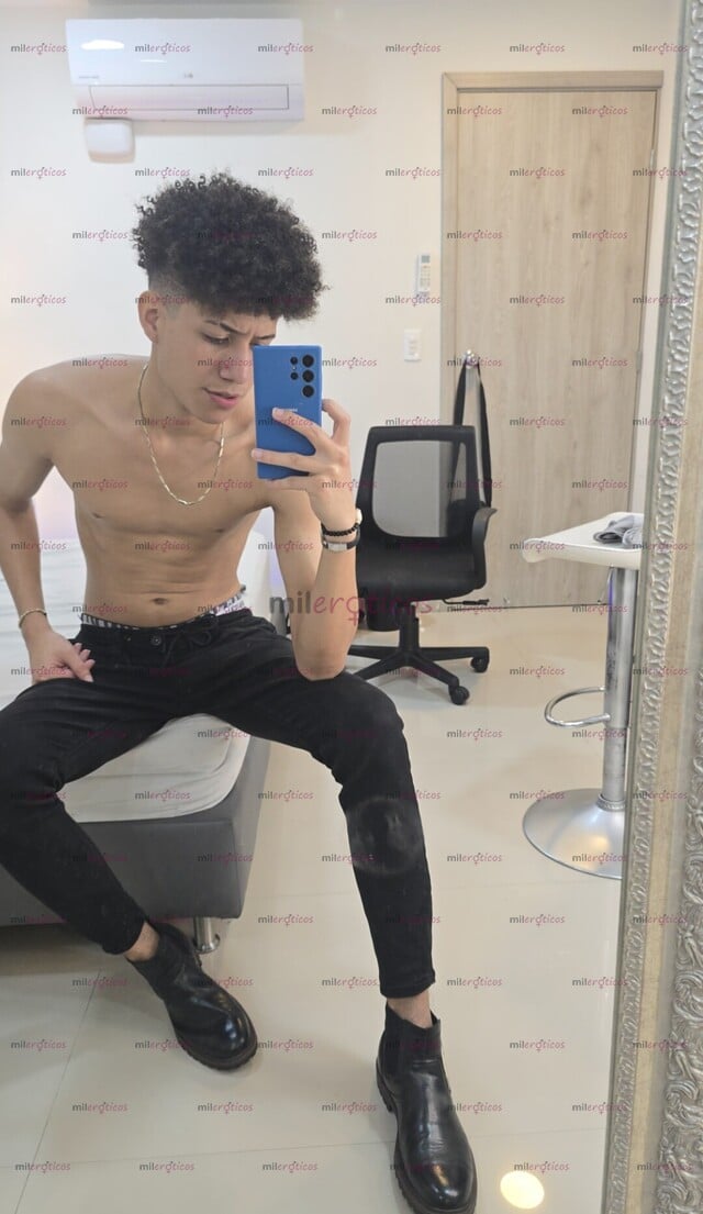 FOTOS DE FLACO ALTO DE MENTE ABIERTA DISPUESTO A COMPARTIR EN EL PLAN QUE MAS TE GUSTE