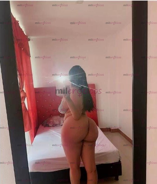 FOTOS DE VANNESA DE35 AÑITOS LISTA PARA CUMPLIR SUS FANTASÍAS SENXUALES