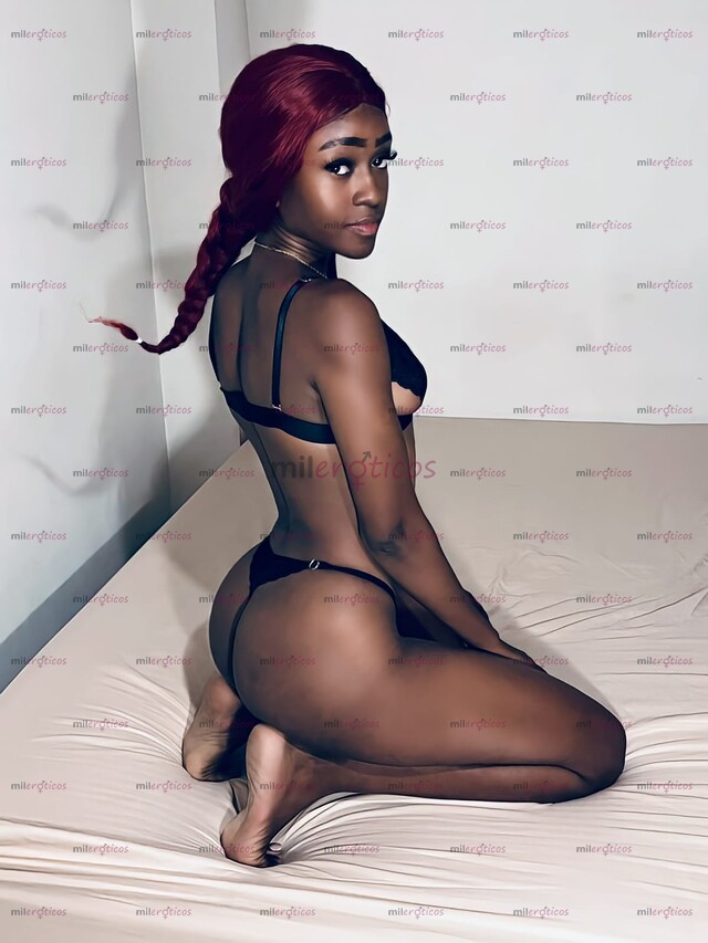 FOTOS DE TATIANA, HERMOSA FLACA MORENA, LISTA PARA COMPLACERTE BB