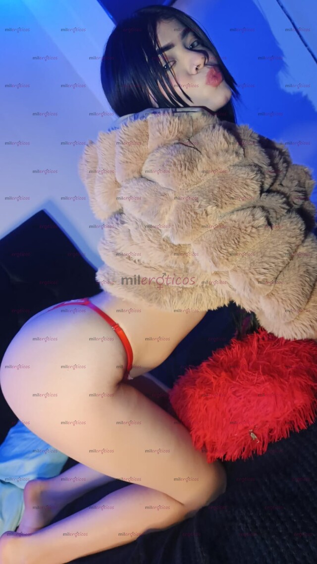 FOTOS DE ELEGANCIA NATURAL Y DESEO INTENSO EN UN AMBIENTE TOTALMENTE PRIVADO