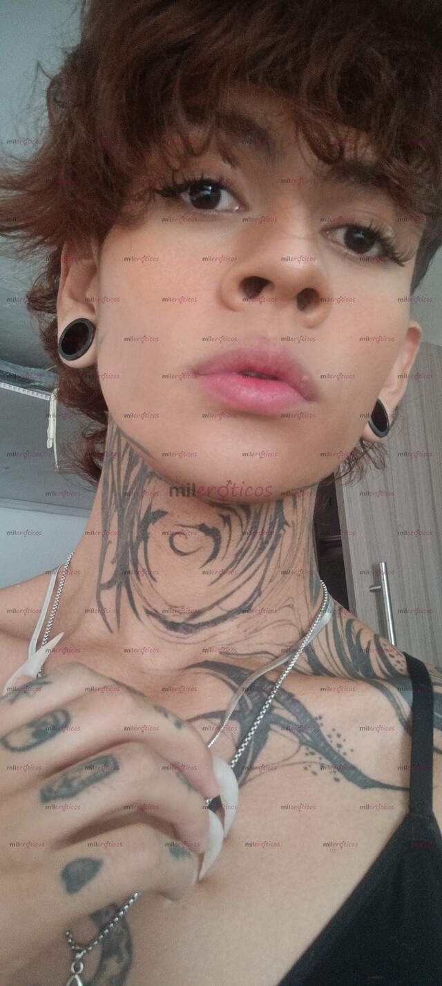 FOTOS DE MUY SUMISA, TE RETO A QUE FOLLES MIS GARGANTA SIN VENIRTE