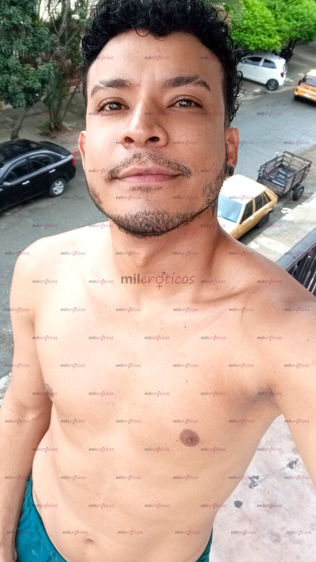 FOTOS DE ALEXIS, VENEZOLANO VERGON MACHO DISPONIBLE EN CALI