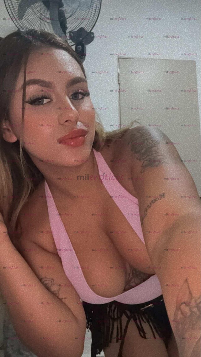 FOTOS DE HOT, BISEXUAL ENERGÉTICA ADORO LAS MAMADAS