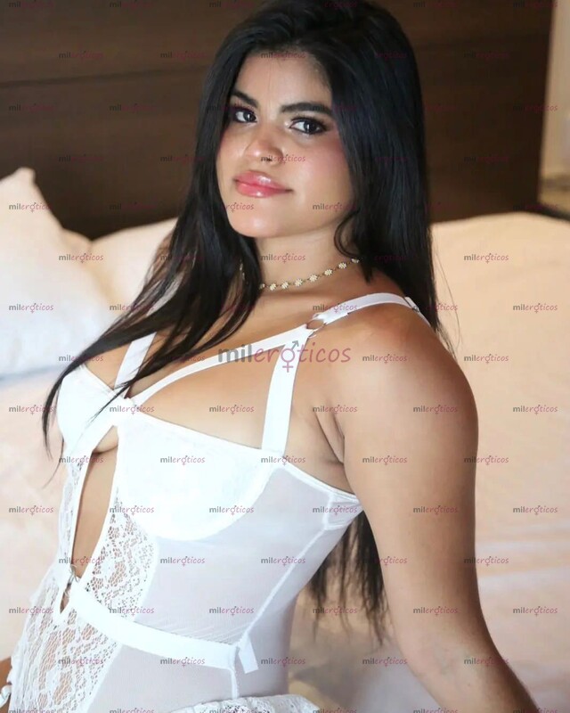 FOTOS DE MUCHO MÁS QUE UNA CARA BONITA: PASIÓN SIN LÍMITES.