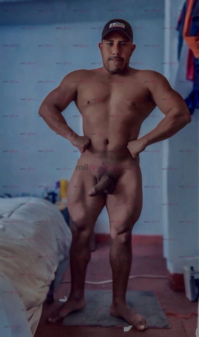 FOTOS DE MACHO INFLUENCER EN REDES DISPONIBLE PRIDE CDMX!!! NO TE LO PIERDAS