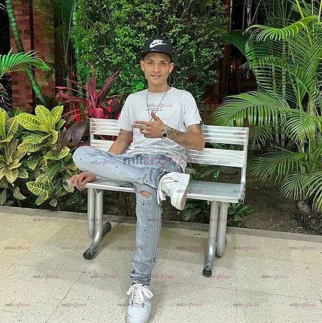 FOTOS DE VOLVI DOMICILIOS 24 HORAS ARRECHO VERGON 21 CENTIMETROS DISPONIBLES LECHERO