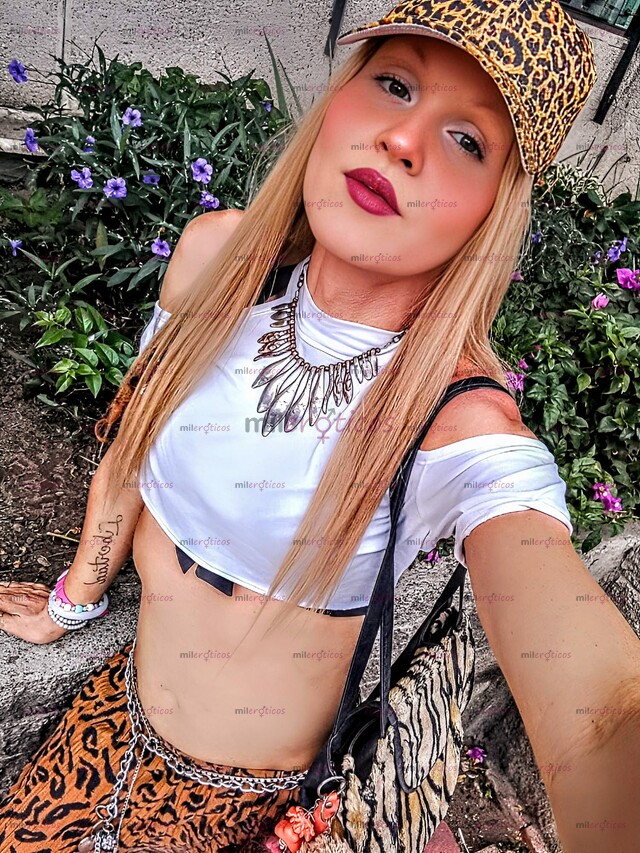 FOTOS DE ACTIVA Y FEMENINA! 22CM VENDO CONTENIDO Y SITIO DOMINANTE MAMOCULO Y DOYDURO