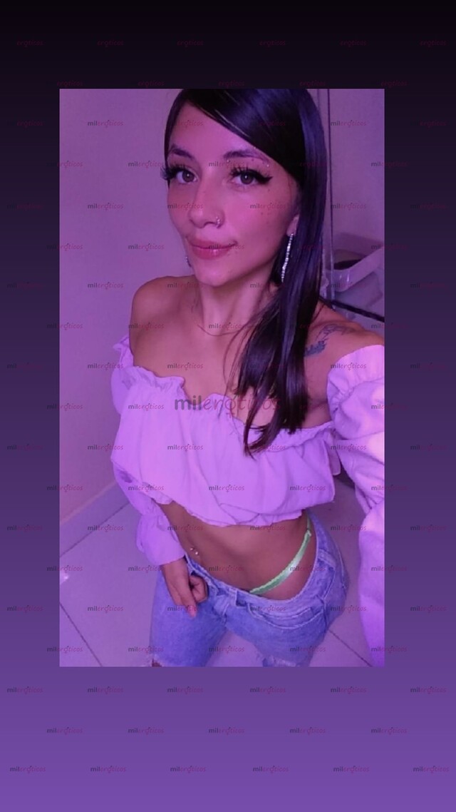 FOTOS DE DOMICILIOS. UNA FLACA SEXY ECHA A LA PERFECCIÓN DE TUS FANTASÍAS