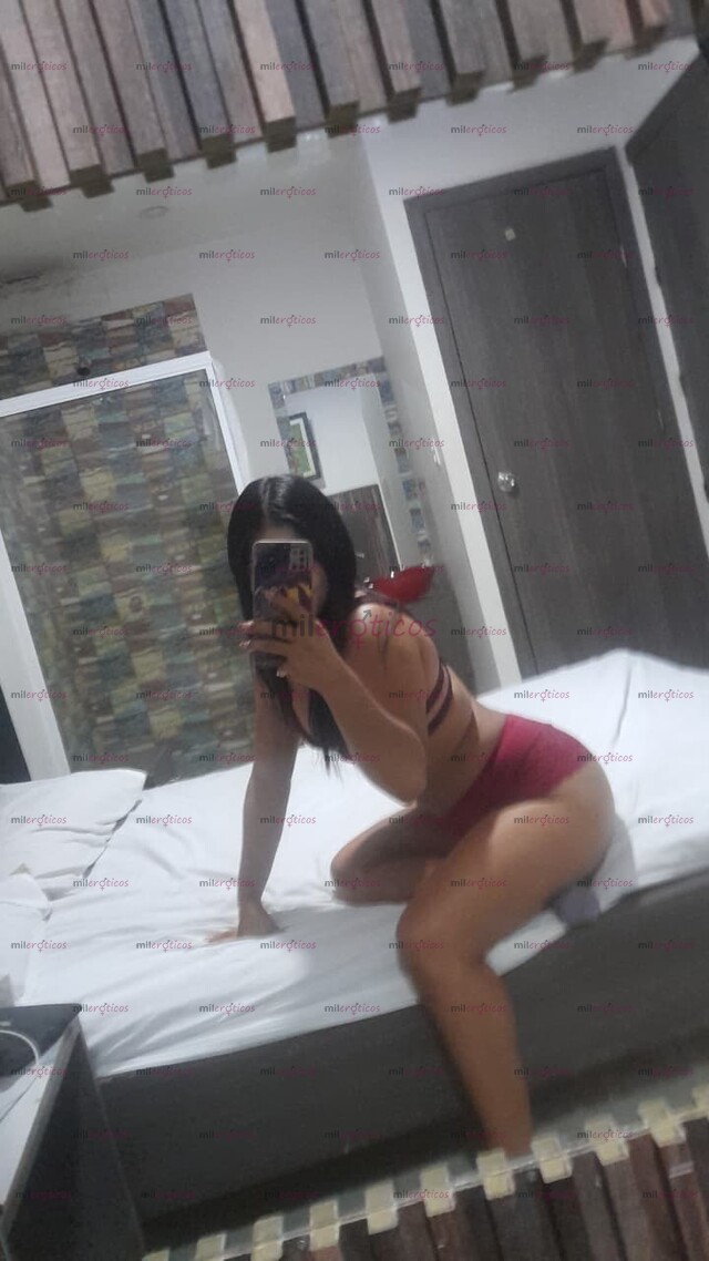 FOTOS DE HOLA MIS AMORES SOY MILU COMPLACIENTE SUMISA ME ENCANTA TOMAR LECHE