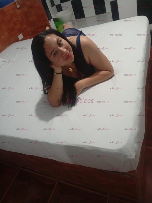 FOTOS DE TRIPLATO 100 K DONDE DISFRUTARAS DE MI RICO Y APRETADO CULO Y MI VAGINA ESTRECHA