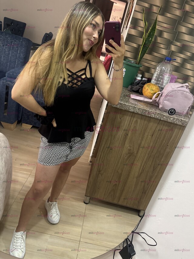 FOTOS DE ANGIE LINDA MONA NATURAL DISPUESTA A COMPLACERTE