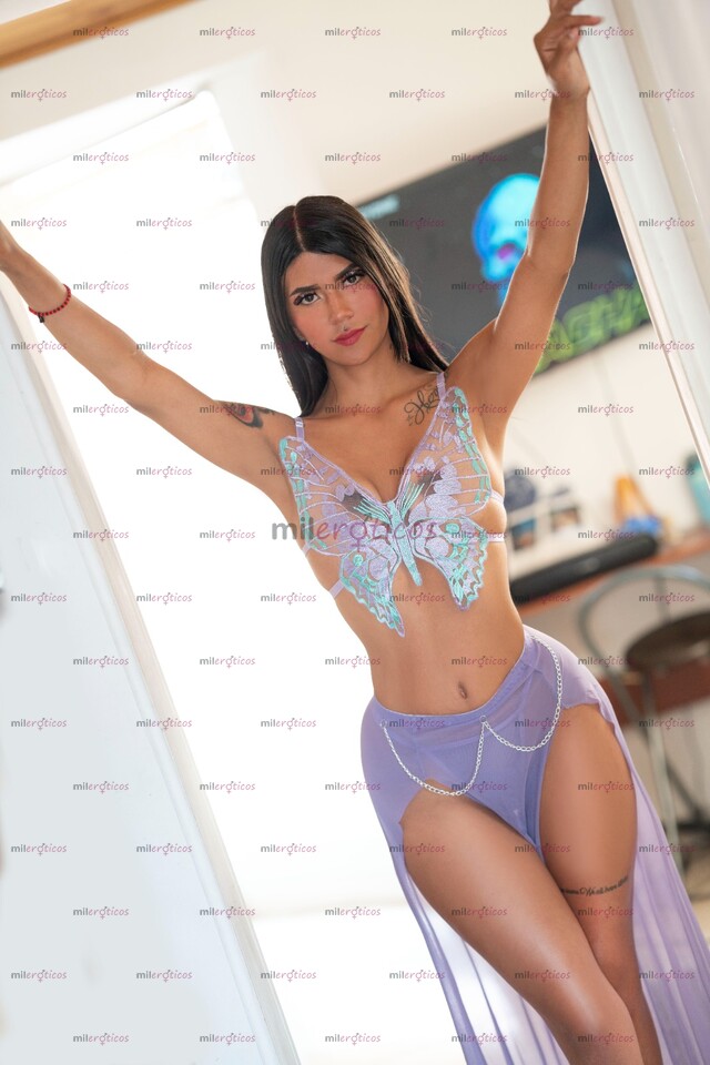 FOTOS DE SOLO A DOMICILIO 19 AÑITOS MORENA CON DELICIOSAS CURVAS