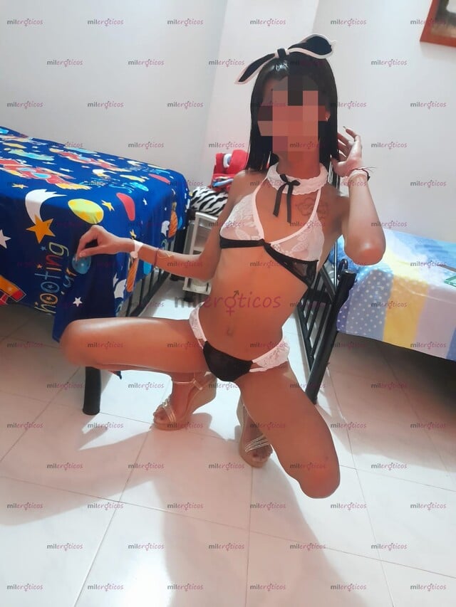 FOTOS DE HOLA MIS AMORES SOY UNA LINDA FLACA MORENA PELIGRA GUSTOSA CARA BONITA ME LLAMO