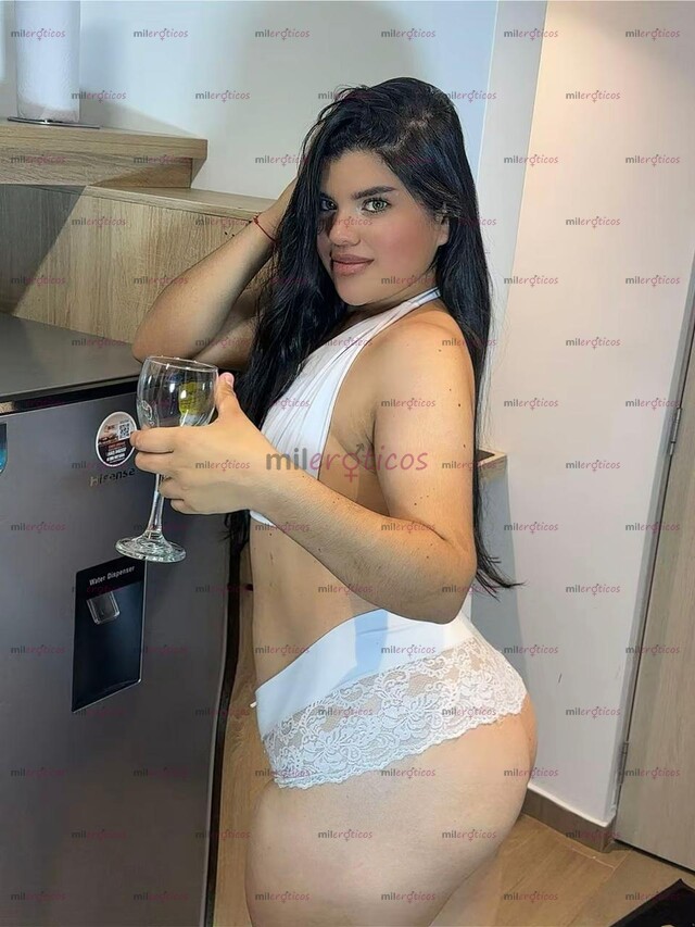 FOTOS DE KATALINA NUEVA EN TU CIUDAD NALGONA PIERNONA Y MUY ESTRECHITA