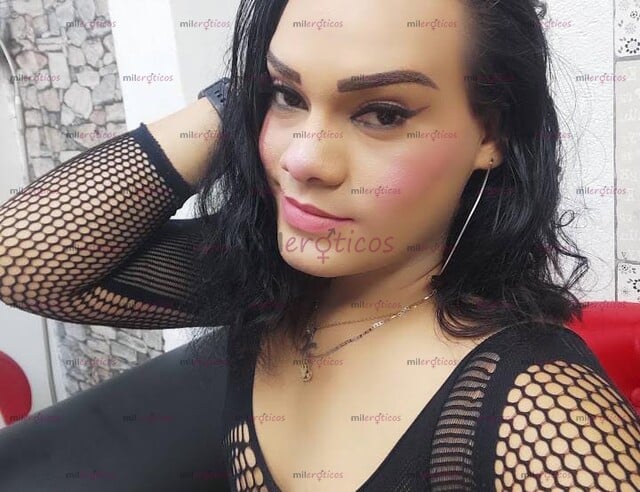 FOTOS DE CHICA TRANS SEXY DISPUESTA DISPONIBLE CALIENTE Y CACHONDA