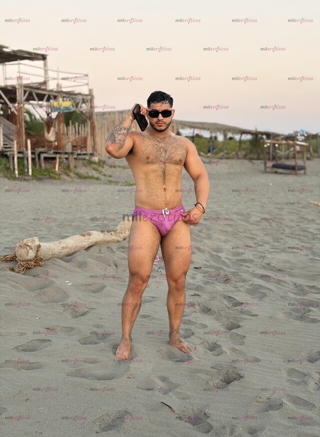 FOTOS DE CHICO VENEZOLANO LISTO PARA DARTE TODO EL PLACER QUE MERECES.