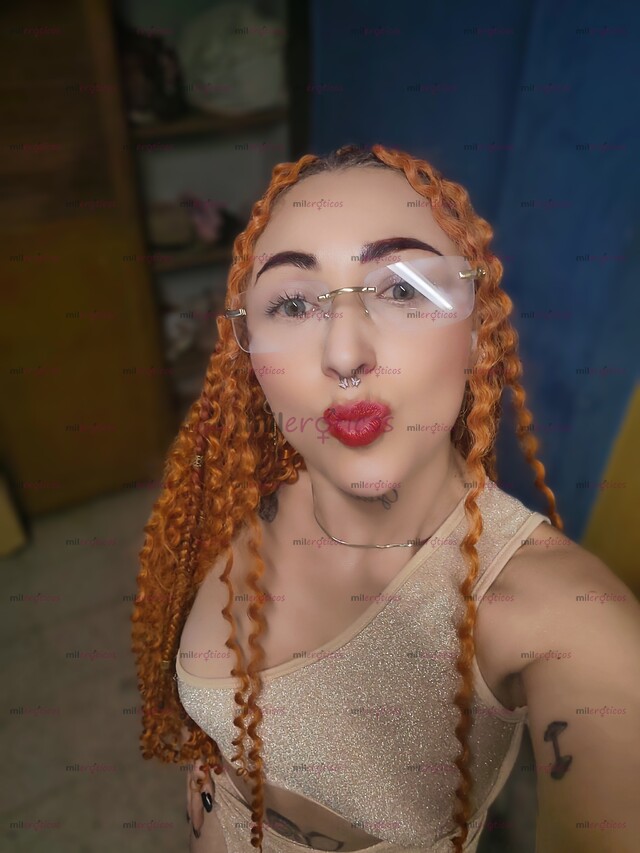 FOTOS DE AMOR 200.000 UNA HORA, ESCRÍBEME Y NOS CONOCEMOS,