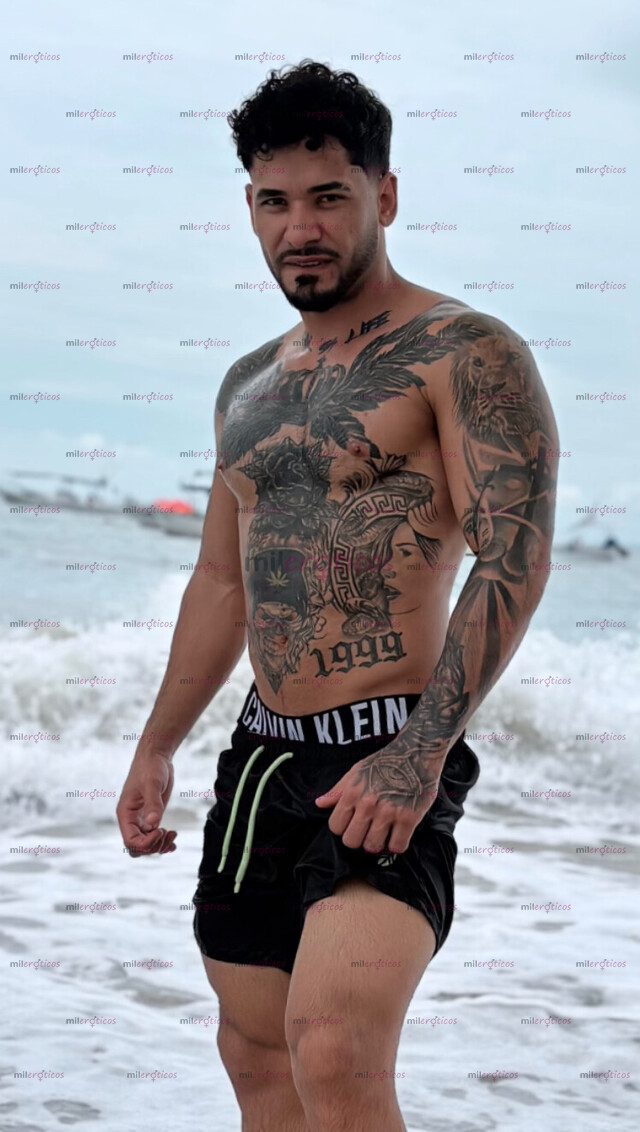 FOTOS DE CUBANO SWINGER BERGON 23 CENTÍMETROS DISPONIBLE 24 7