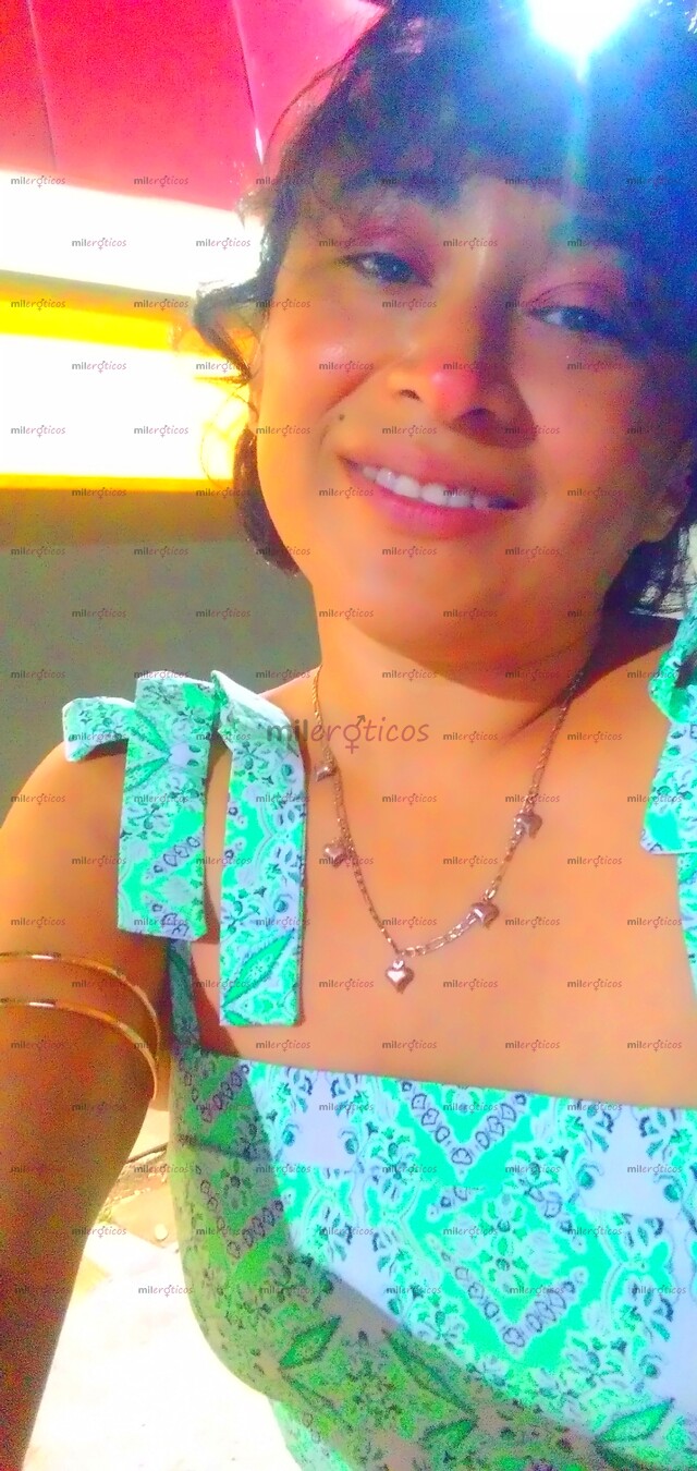 FOTOS DE MARTES DE PROMO AMOR! MI PUCHITA ESTRECHITA Y HUMEDA QUIERE VERGA AMOR