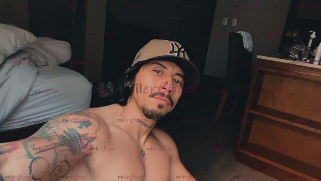 FOTOS DE CHICO LATINO DE 27 AÑOS VARONIL CON EDUCACIÓN Y FETICHISTA
