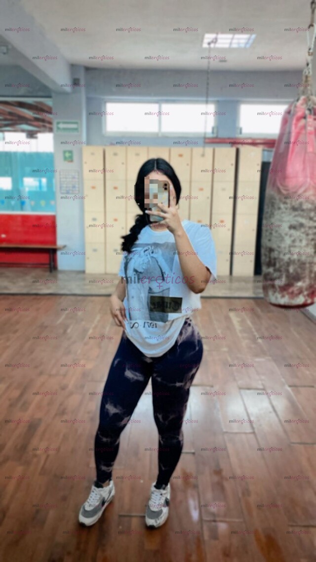FOTOS DE DEJA QUE ME DEN LOS RICOS ENTONCES EN TU RICA VERGA MI AMOR TE VA A ENCANTAR