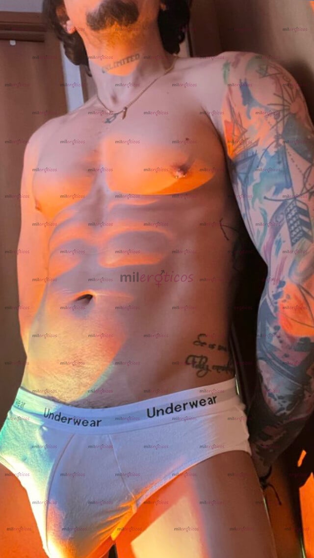 FOTOS DE CHICO LATINO DE 27 AÑOS VARONIL CON EDUCACIÓN Y FETICHISTA