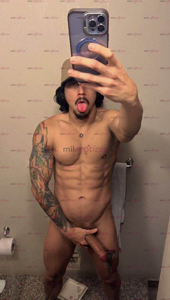 FOTOS DE CHICO LATINO DE 27 AÑOS VARONIL CON EDUCACIÓN Y FETICHISTA