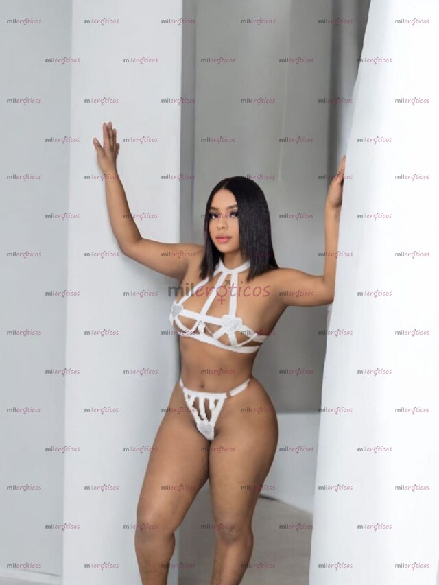 FOTOS DE HERMOSA TETONA DE PIEL BLANCA ALTO VOLTAJE 100% REAL